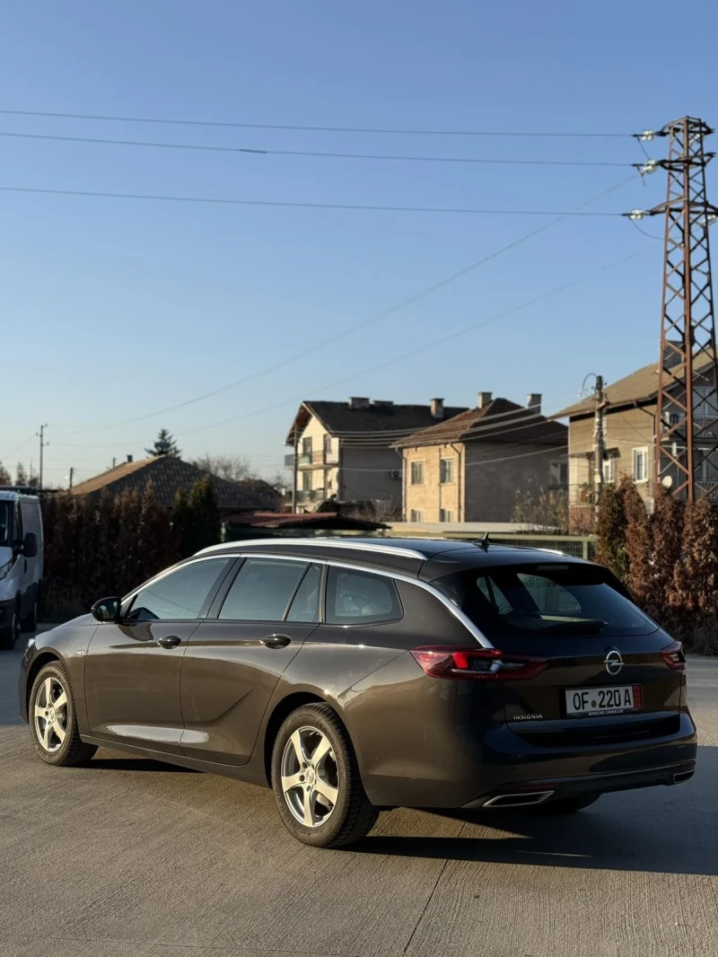 Opel Insignia, снимка 2 - Автомобили и джипове - 53013382