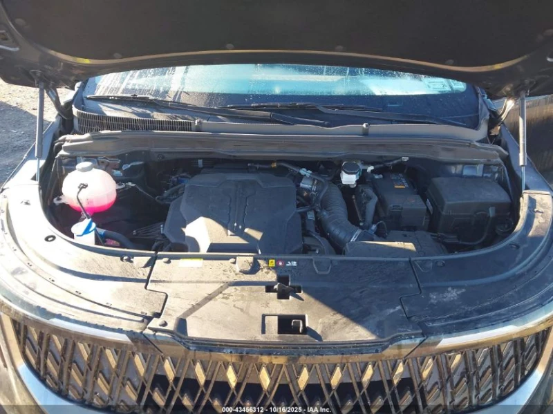 Kia Carnival 3.5l Mpv Lxs, снимка 10 - Автомобили и джипове - 53335476