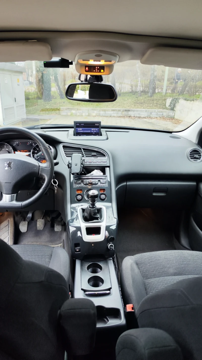 Peugeot 5008 1.6 HDI , снимка 6 - Автомобили и джипове - 53412409