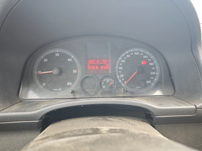 VW Caddy 2.0SDI, снимка 8 - Автомобили и джипове - 53521272