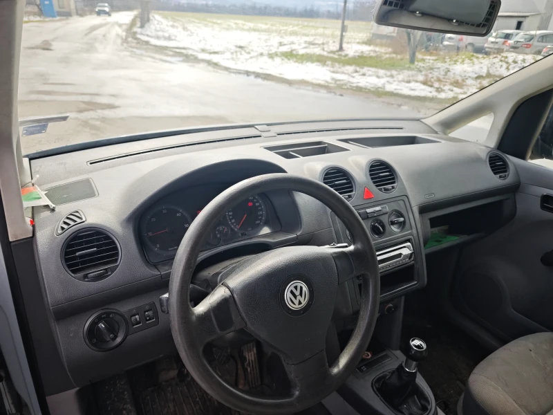VW Caddy 2.0SDI, снимка 7 - Автомобили и джипове - 53521272