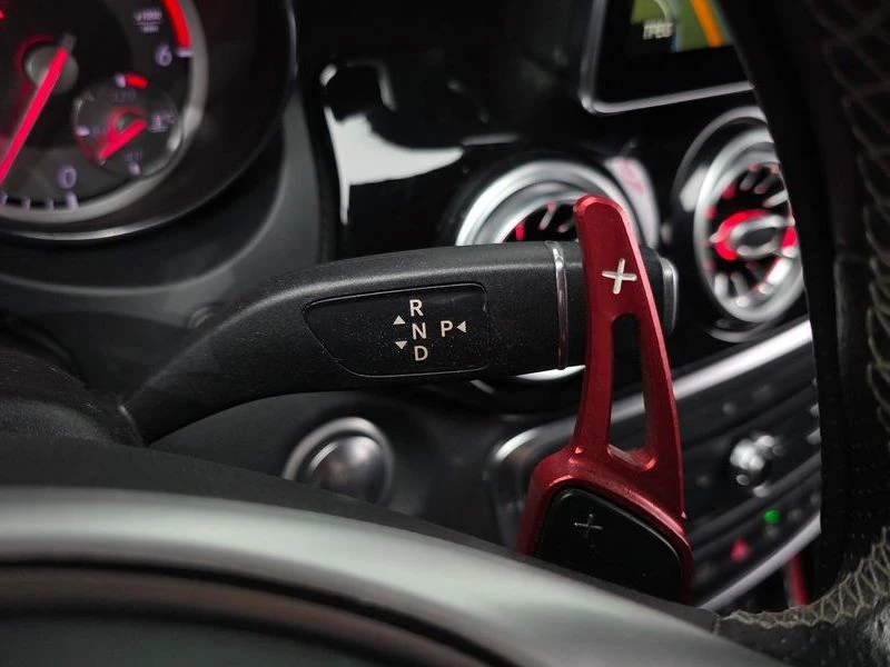Mercedes-Benz CLA CLA200 d 4MATIC| 136к.с.| ВКЛ.ТЕХНОТЕСТ, снимка 9 - Автомобили и джипове - 55217587