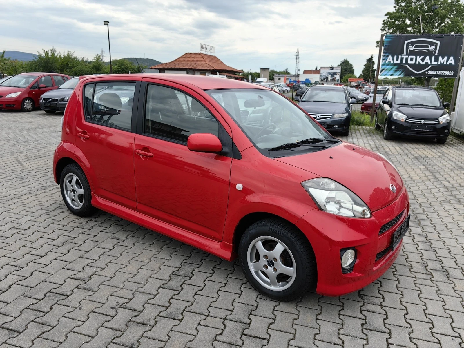 Daihatsu Sirion 1.3i 90кс 4х4  - изображение 8