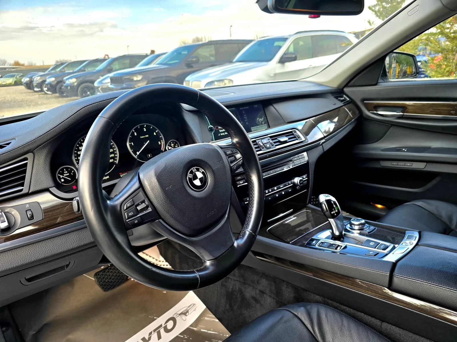 BMW 740 D XDRIVE FULL M PACK TOP  100% | Mobile.bg   13