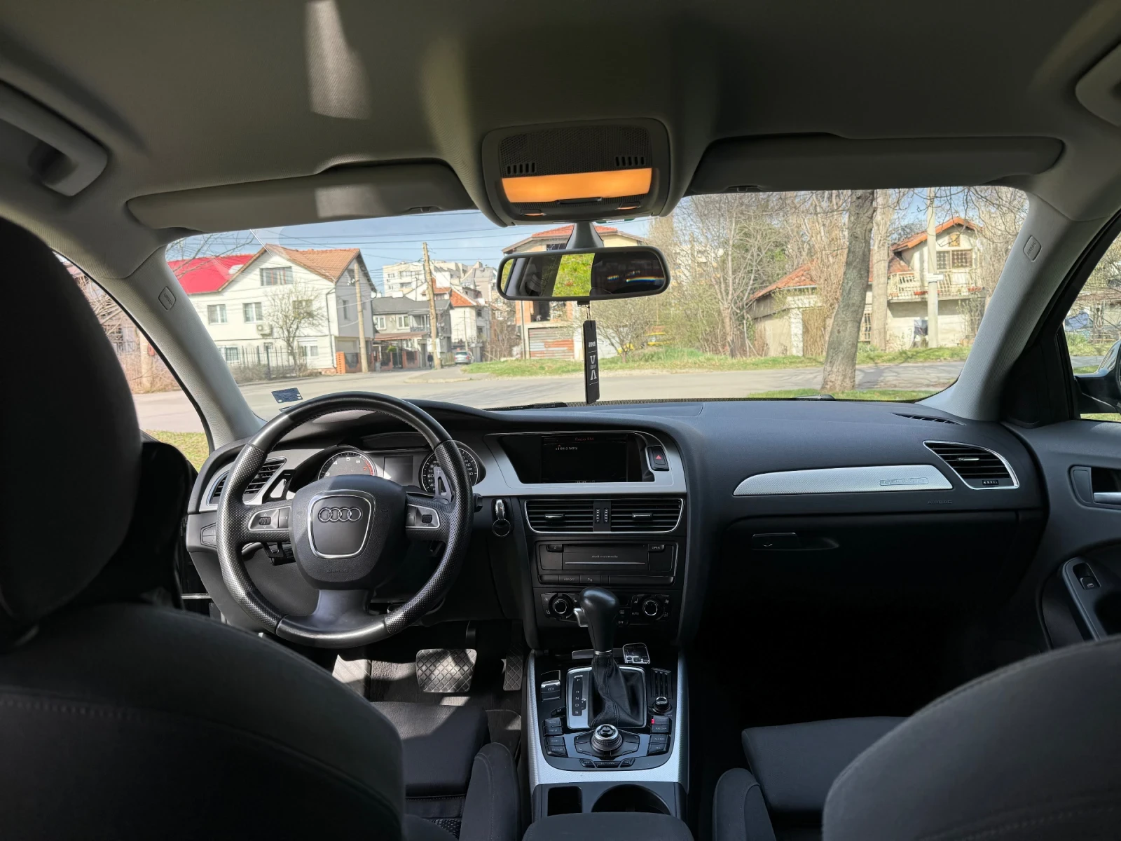 Audi A4 B8 - изображение 8