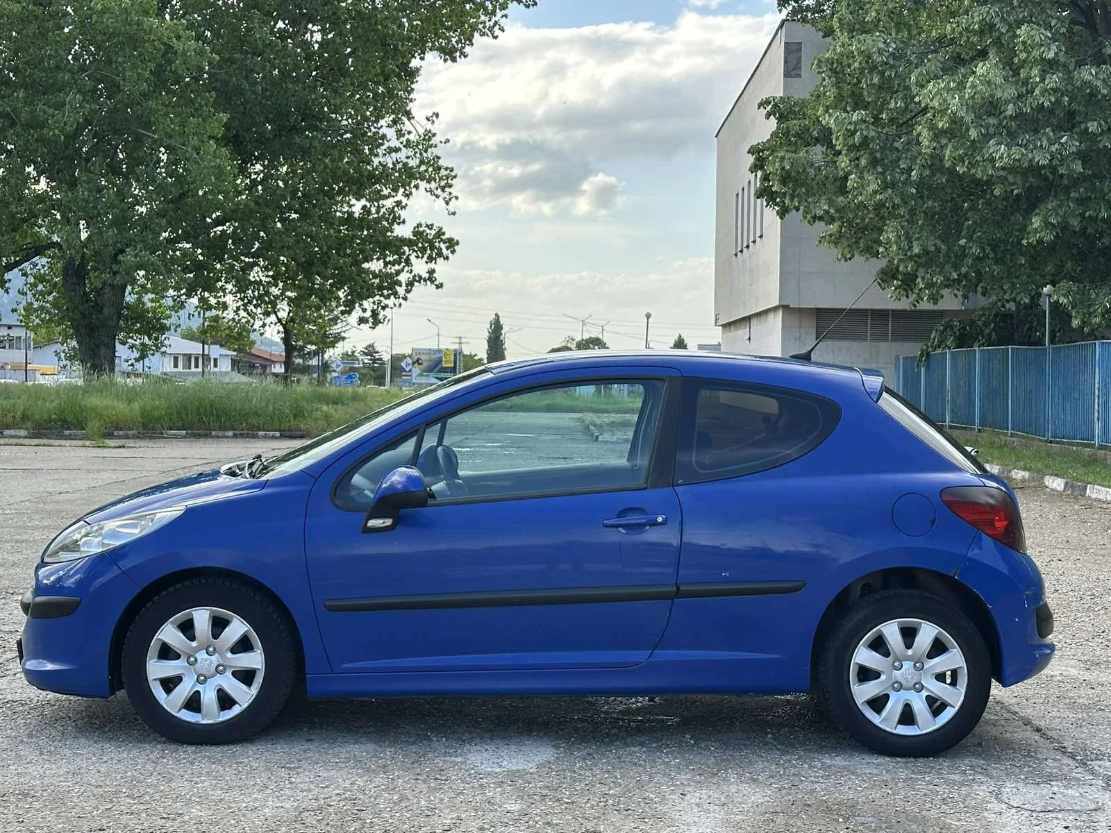 Peugeot 207 1.4 бензин - изображение 8