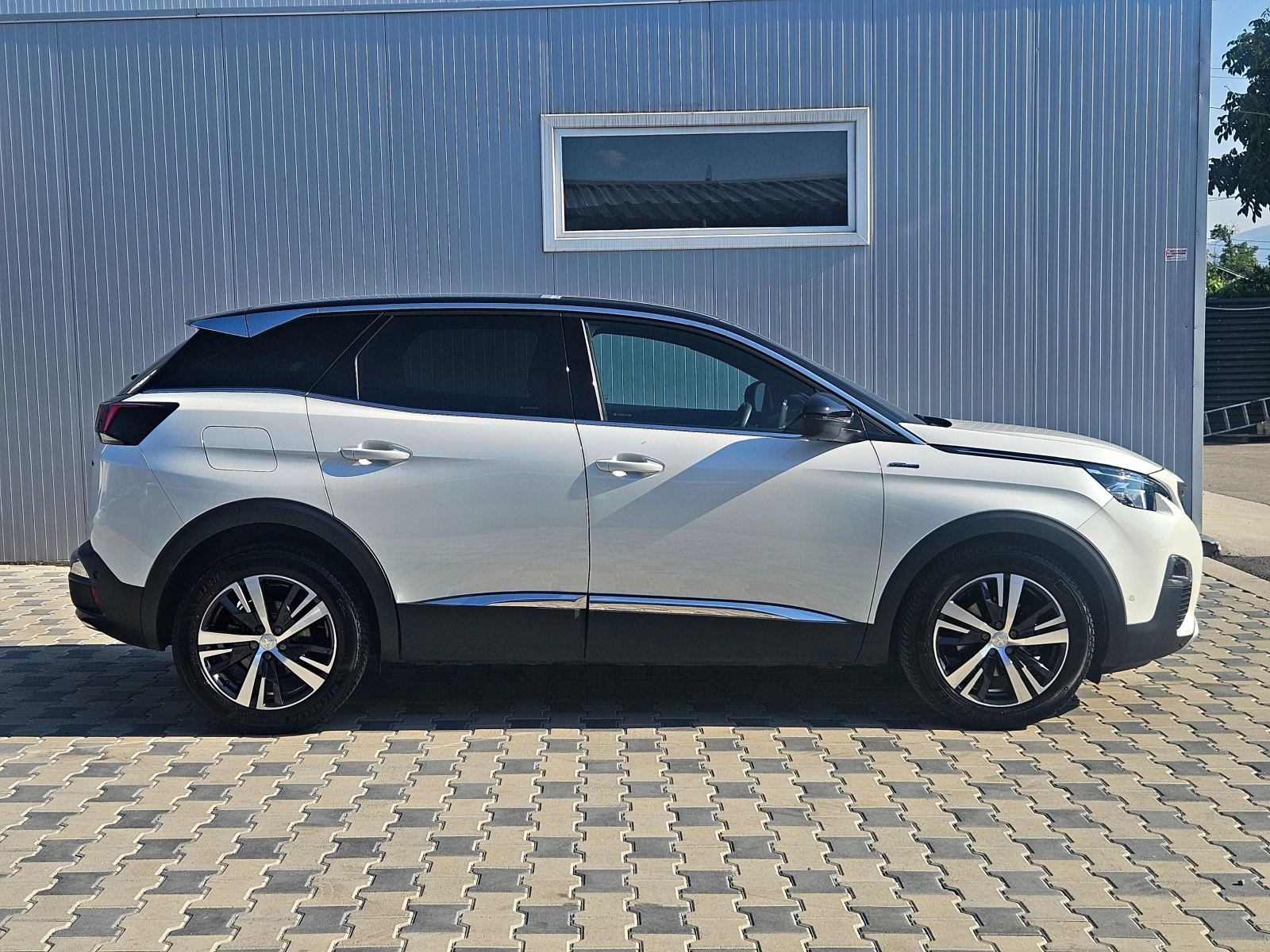 Peugeot 3008 GT LINE/FULL LED/DIGI/360CAMERA/МАСАЖ/AMBIЕNТ/LIZI - изображение 4