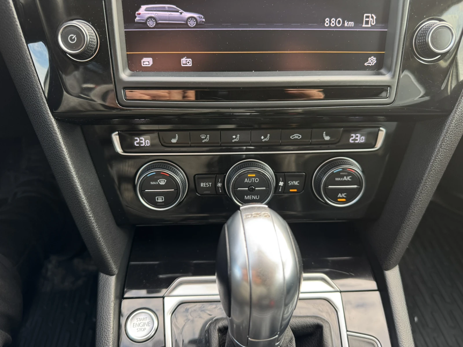 VW Passat 2.0 TDI HIGHLINE - изображение 8
