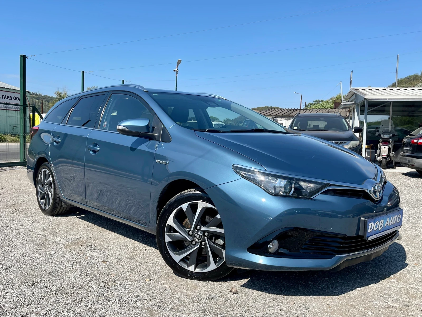 Toyota Auris 1.8i-HYBRID LOUNGE-FACELIFT-LED-CAMERA - изображение 7