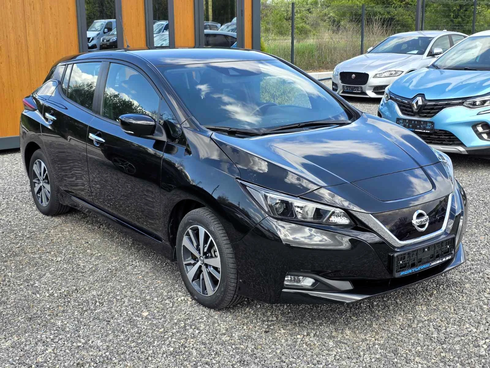 Nissan Leaf  Full electric/40kWh/Anniversary/ | Mobile.bg � ����������� 3