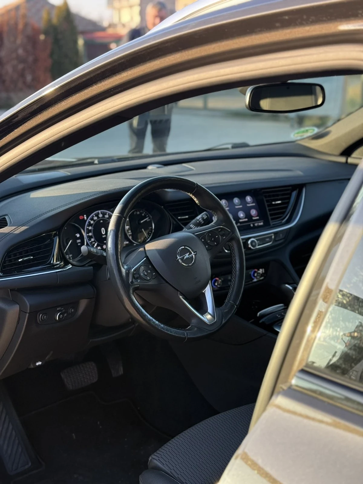 Opel Insignia  - изображение 10