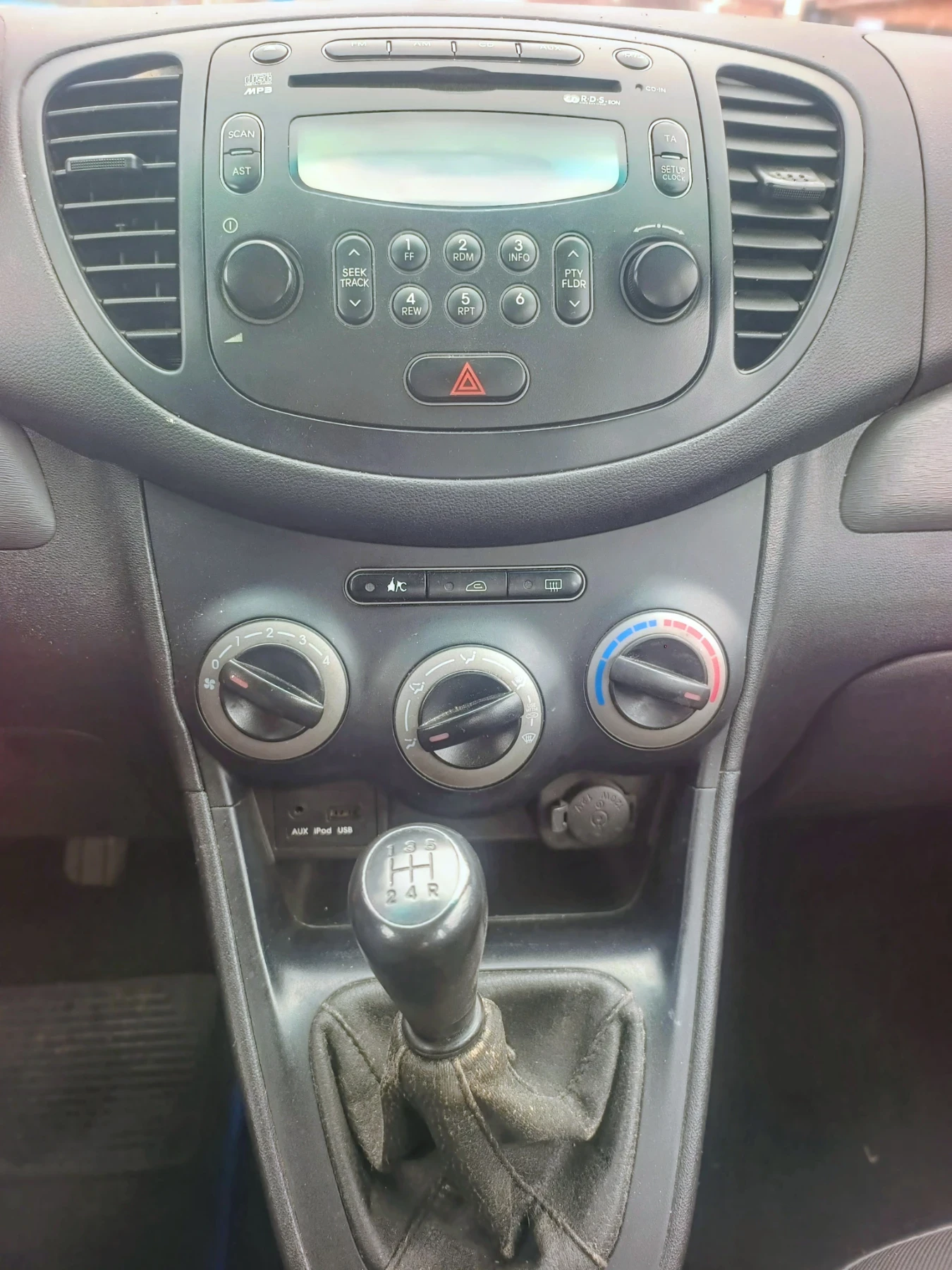 Hyundai I10 1.1I/FACELIFT/���/���� 5/��������  | Mobile.bg � ����������� 12