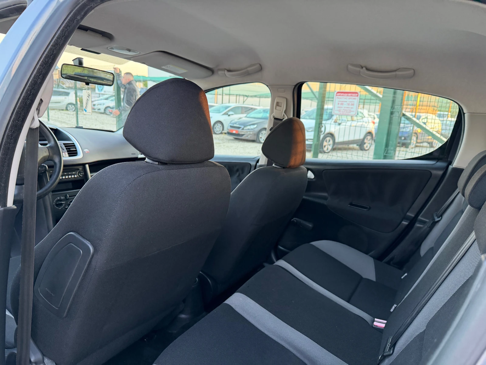 Peugeot 207 1.4i 16v-88p.s-5 vrati | Mobile.bg � ����������� 11