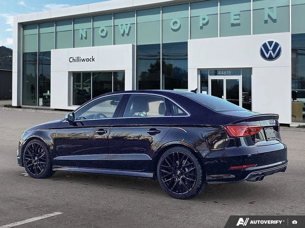 Audi S3 * S-Line* * HeadUp* AвтоКредит* (ЦЕНА ДО БГ) - изображение 3