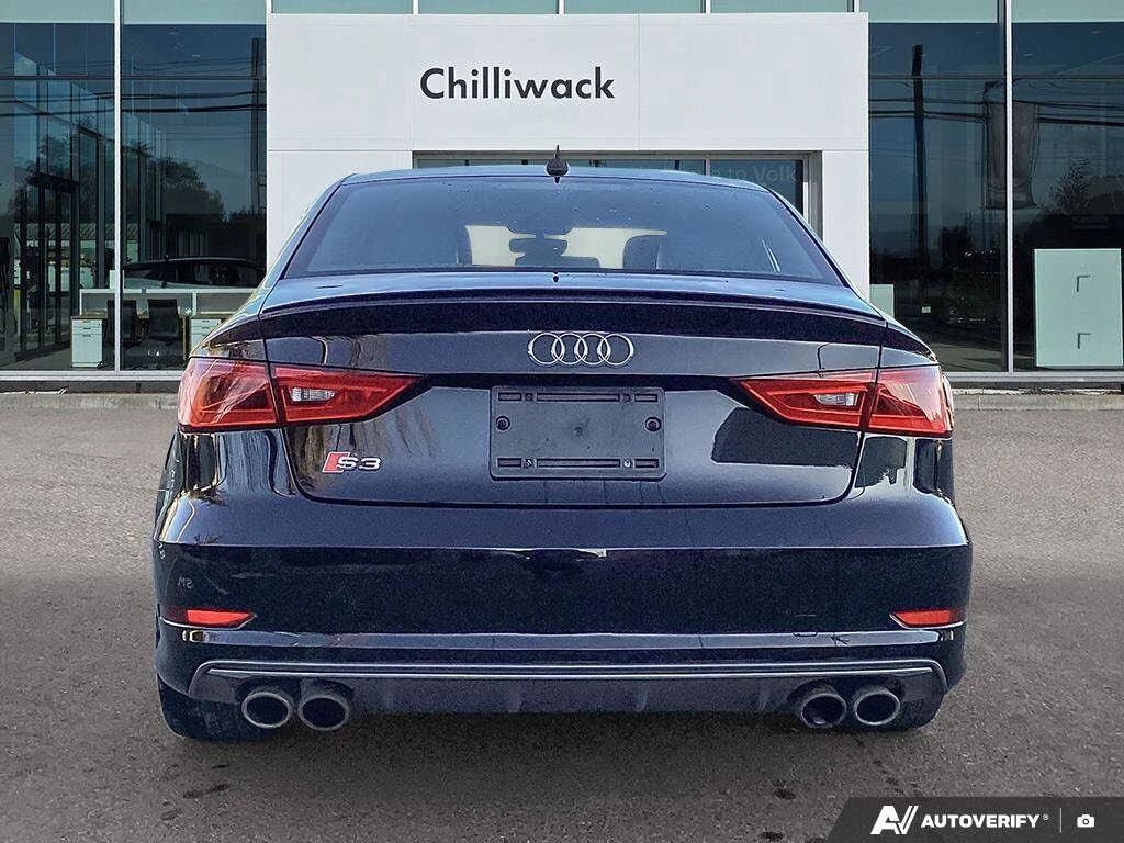 Audi S3 * S-Line* * HeadUp* AвтоКредит* (ЦЕНА ДО БГ) - изображение 4