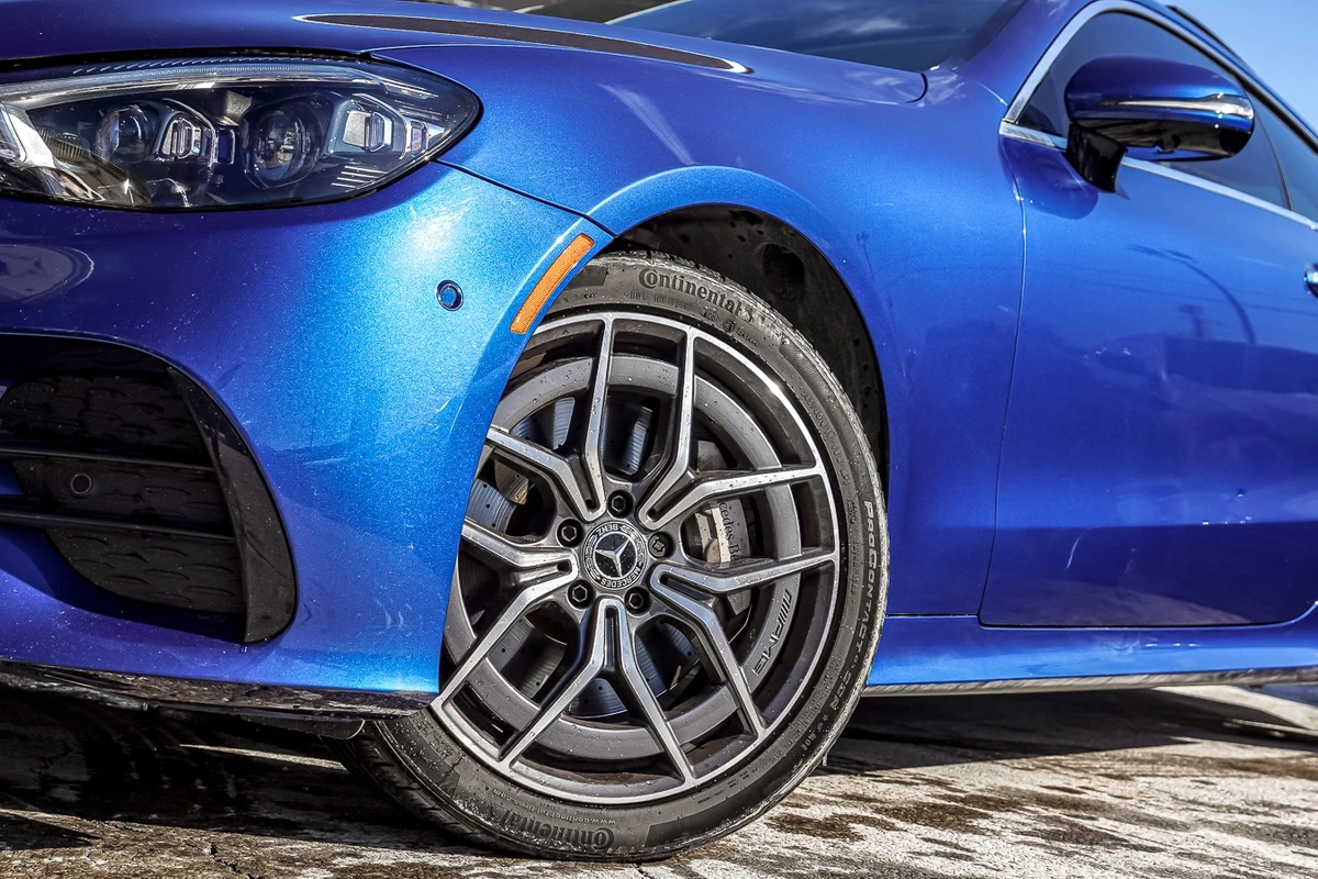 Mercedes-Benz E 450 * AMG Line * HeadUp * AвтоКредит * (ЦЕНА ДО БГ) - изображение 3