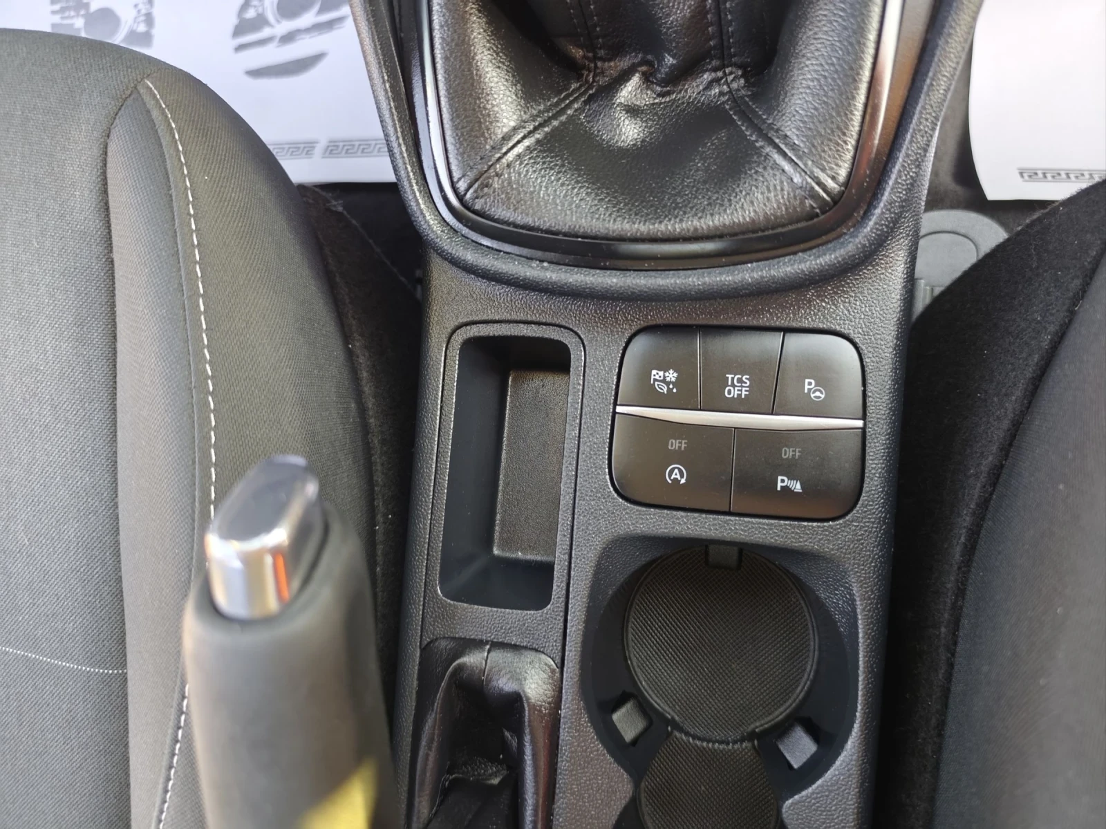 Ford Fiesta 1.0, 100к.с.Евро6, снимка 14 - Автомобили и джипове - 53743033