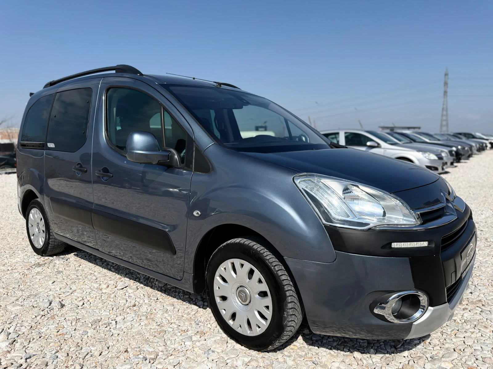 Citroen Berlingo 1.6 HDI / XTR / FACELIFT / LED / PARKTRONIC  | Auto.bg — изображение 1