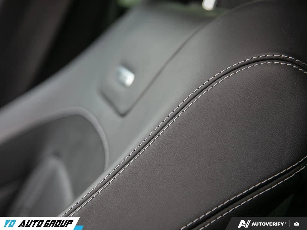 Mercedes-Benz CLS 53 AMG Premium| Night| Headup| Обдух| 360| Pano| Подгрев, снимка 17 - Автомобили и джипове - 53967911