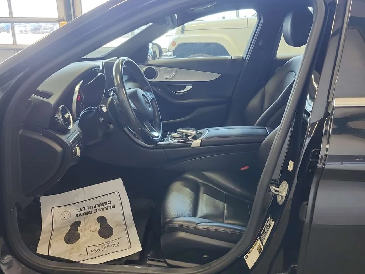 Mercedes-Benz C 300 * CARFAX * 2 ����� * 2 ���� ���� *  | Mobile.bg � ����������� 5