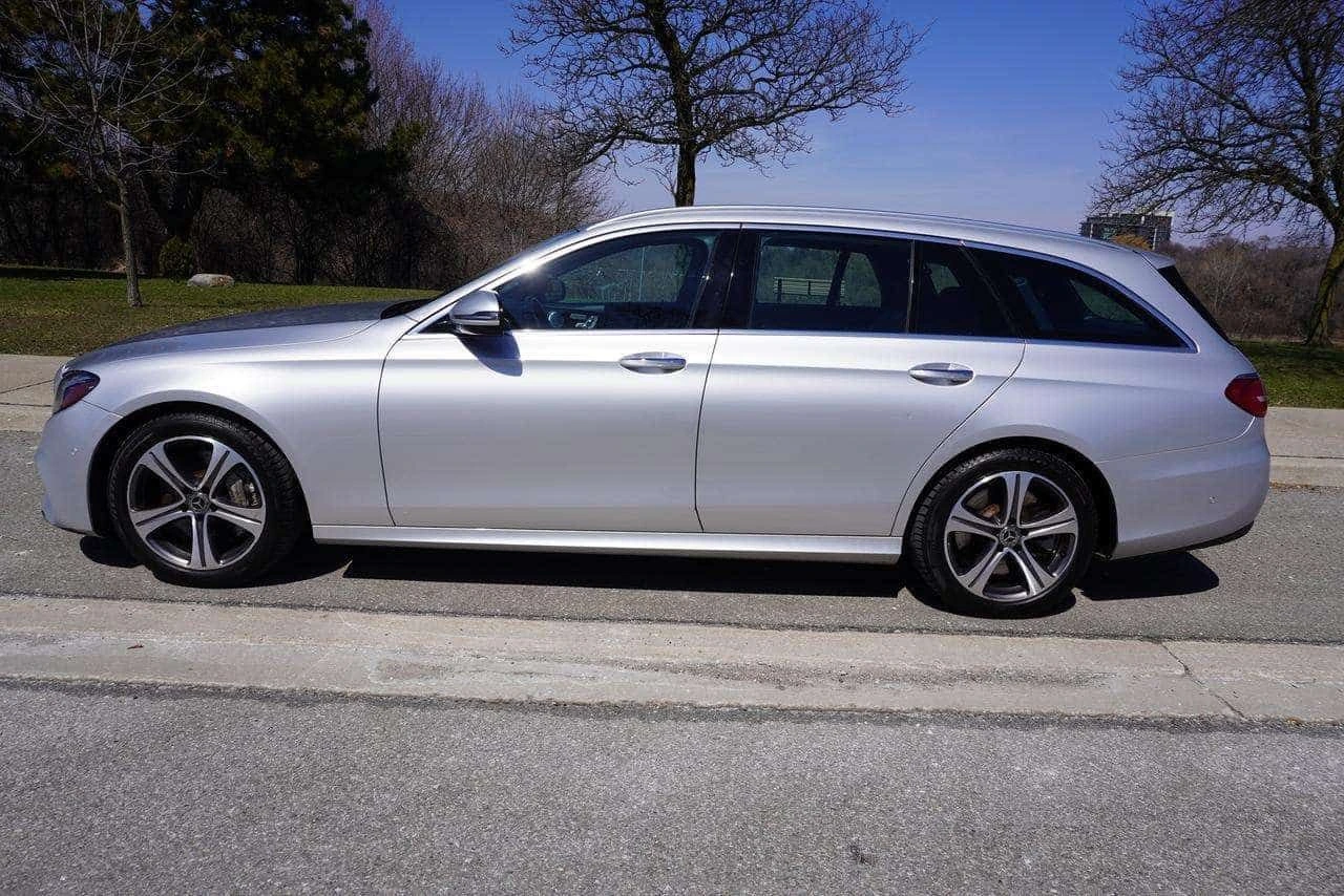 Mercedes-Benz E 450 * ПЪРВИ СОБСТВЕНИК* ДИСТРОНИК* ПАНО* , снимка 3 - Автомобили и джипове - 54355471