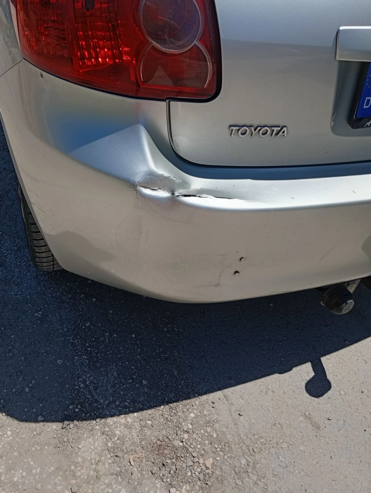Toyota Auris, снимка 8 - Автомобили и джипове - 54576319