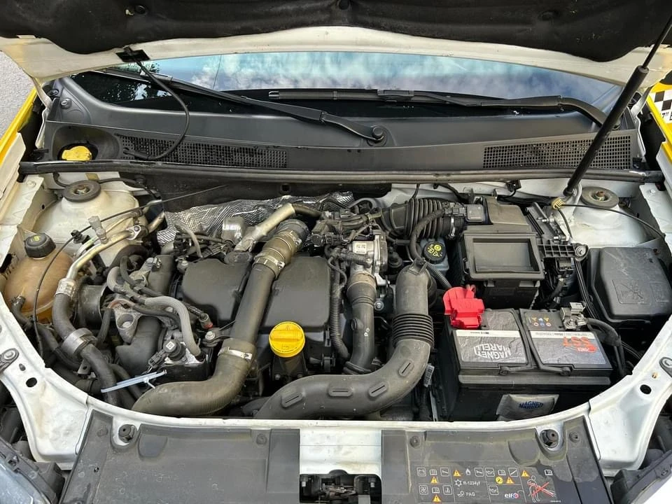 Dacia Logan 1.5d-avtomatik, снимка 10 - Автомобили и джипове - 54853282