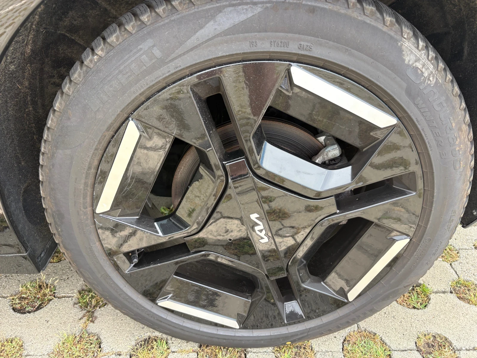 Kia EV3 GT Line, снимка 6 - Автомобили и джипове - 54909234