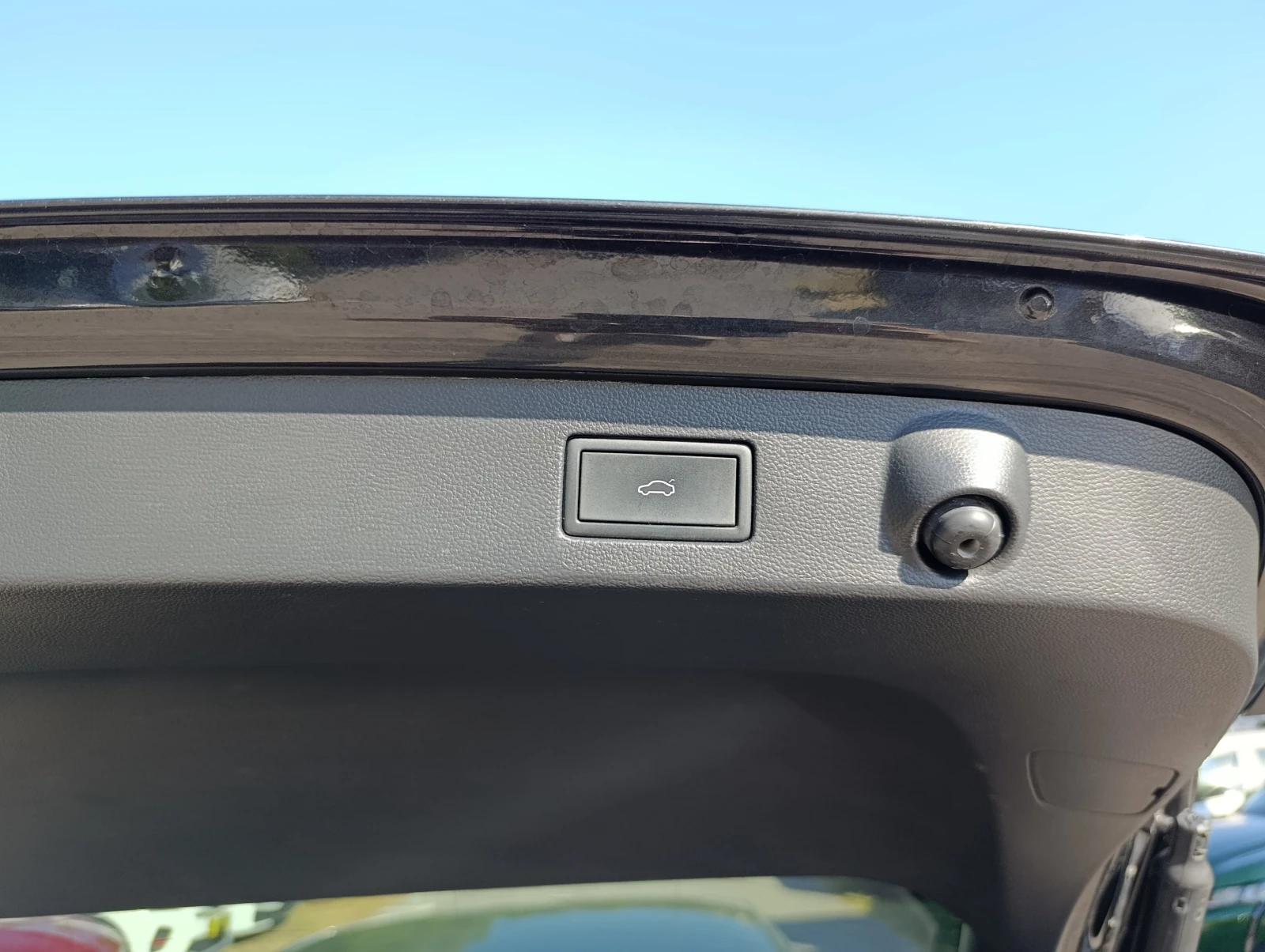 VW Arteon R-LINE �������� �� 08.2028 | Mobile.bg � ����������� 16