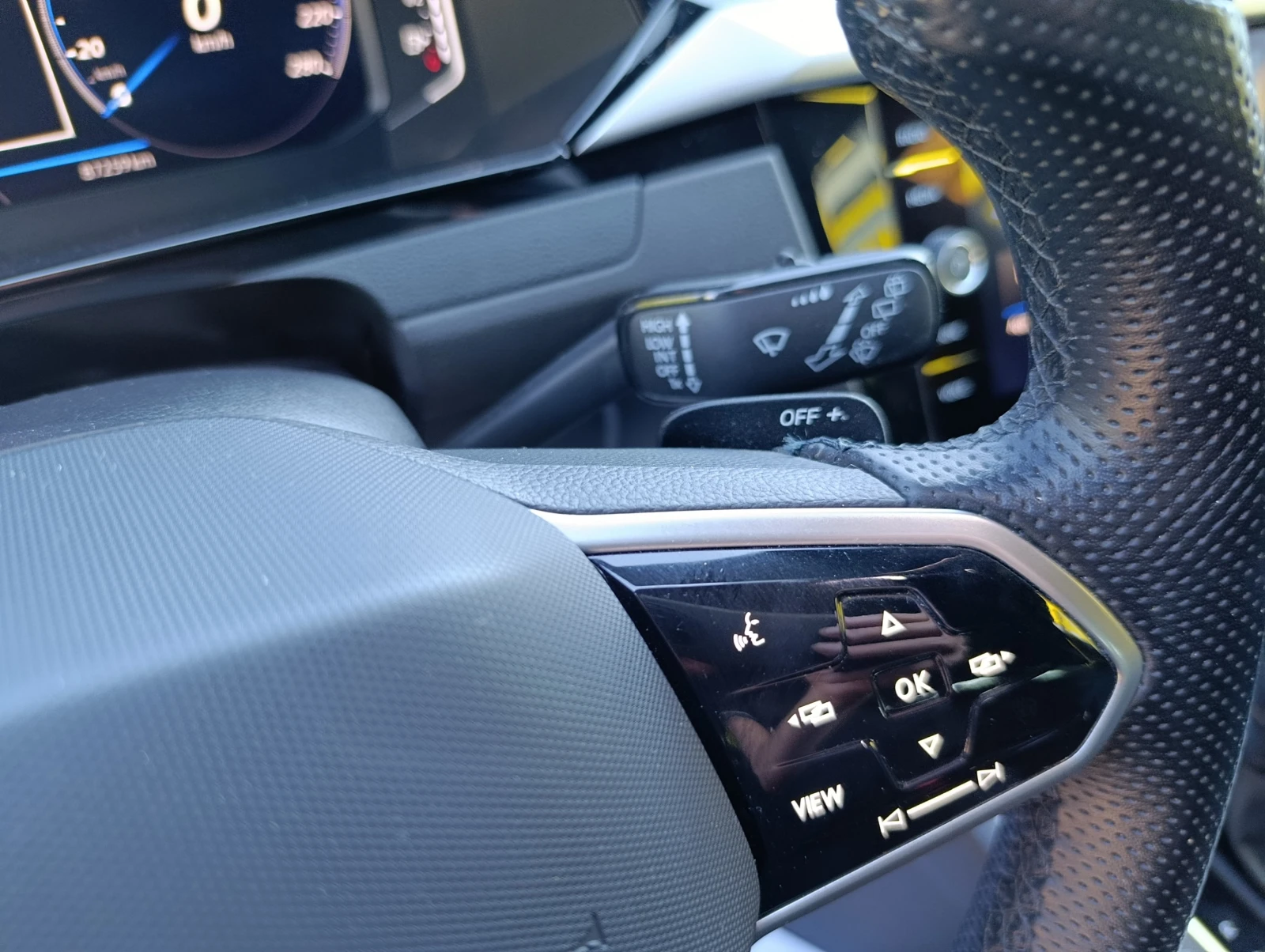 VW Arteon R-LINE �������� �� 08.2028 | Mobile.bg � ����������� 12
