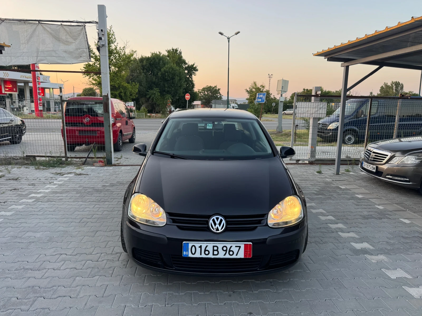 VW Golf 1.9TDI 105k.c, снимка 2 - Автомобили и джипове - 55651736