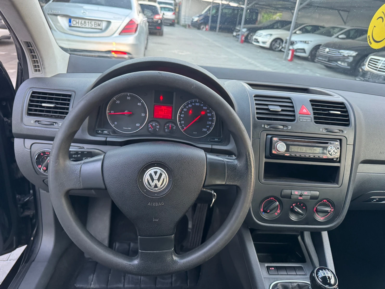 VW Golf 1.9TDI 105k.c, снимка 8 - Автомобили и джипове - 55651736