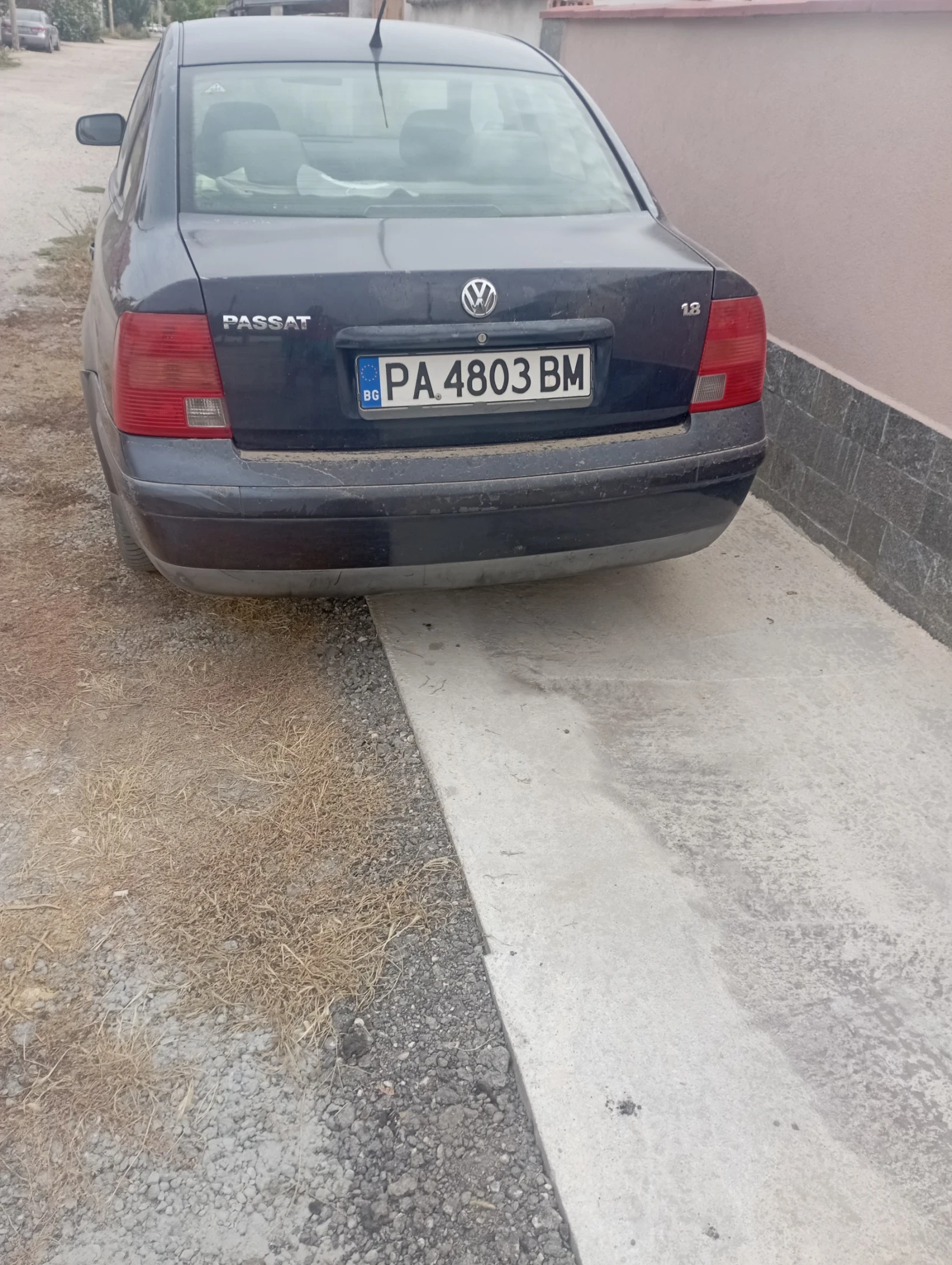 VW Passat, снимка 8 - Автомобили и джипове - 55873801