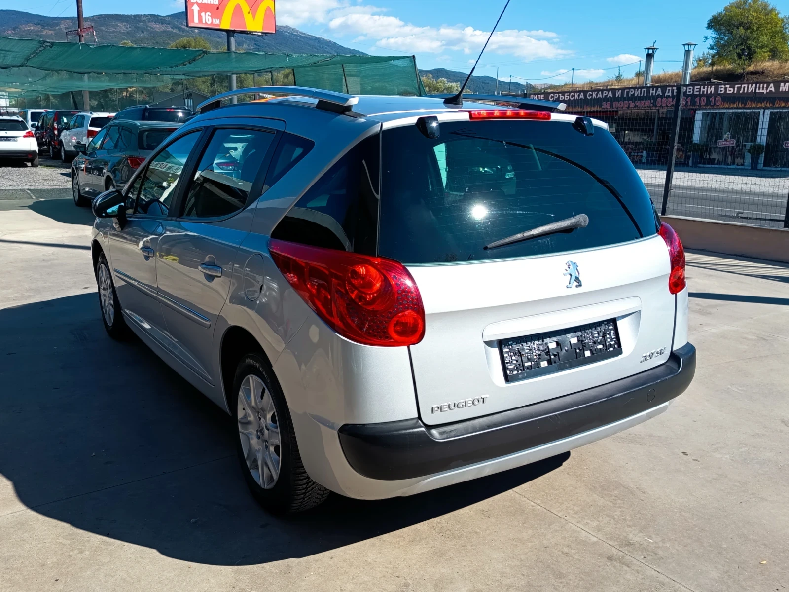 Peugeot 207 1.6hdi, снимка 6 - Автомобили и джипове - 56074207