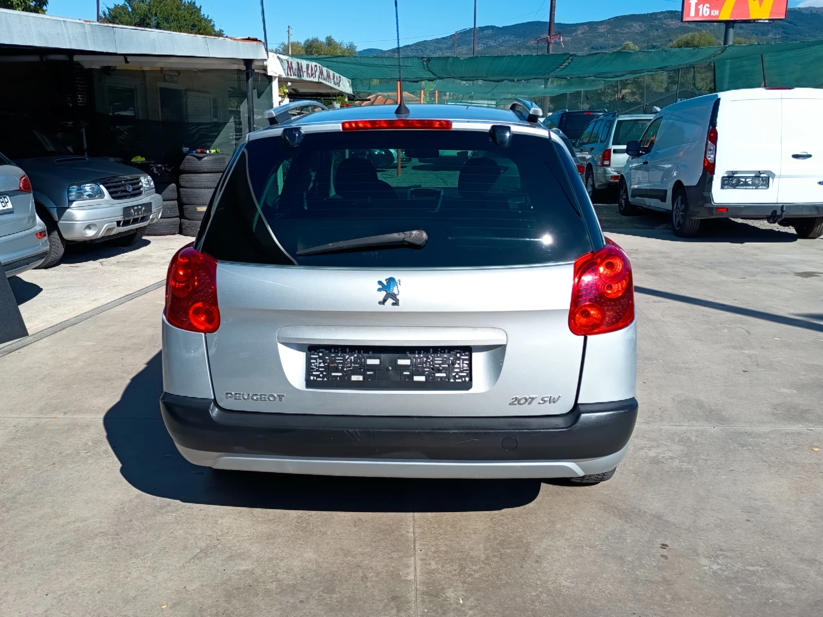 Peugeot 207 1.6hdi, снимка 5 - Автомобили и джипове - 56074207