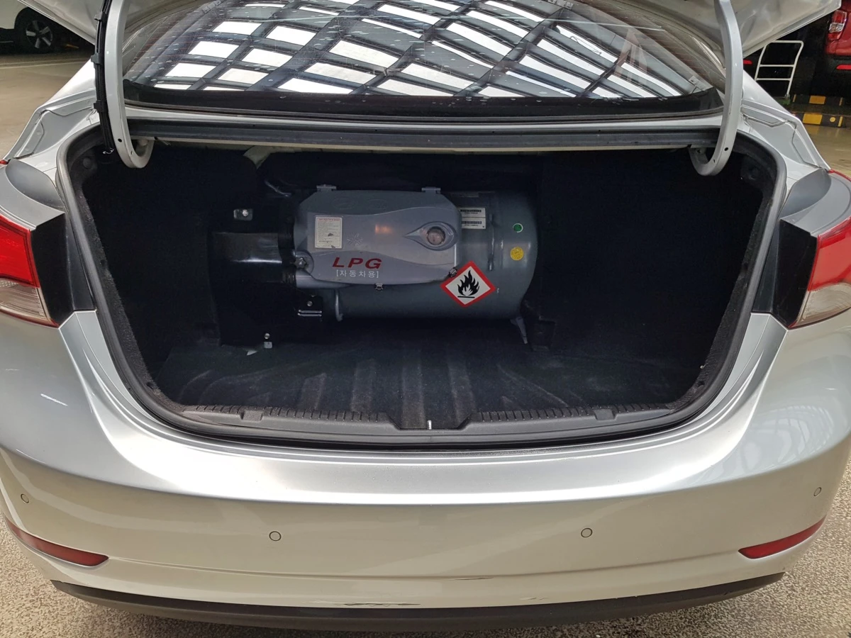 Hyundai Elantra MD-����. ��� | Mobile.bg � ����������� 15