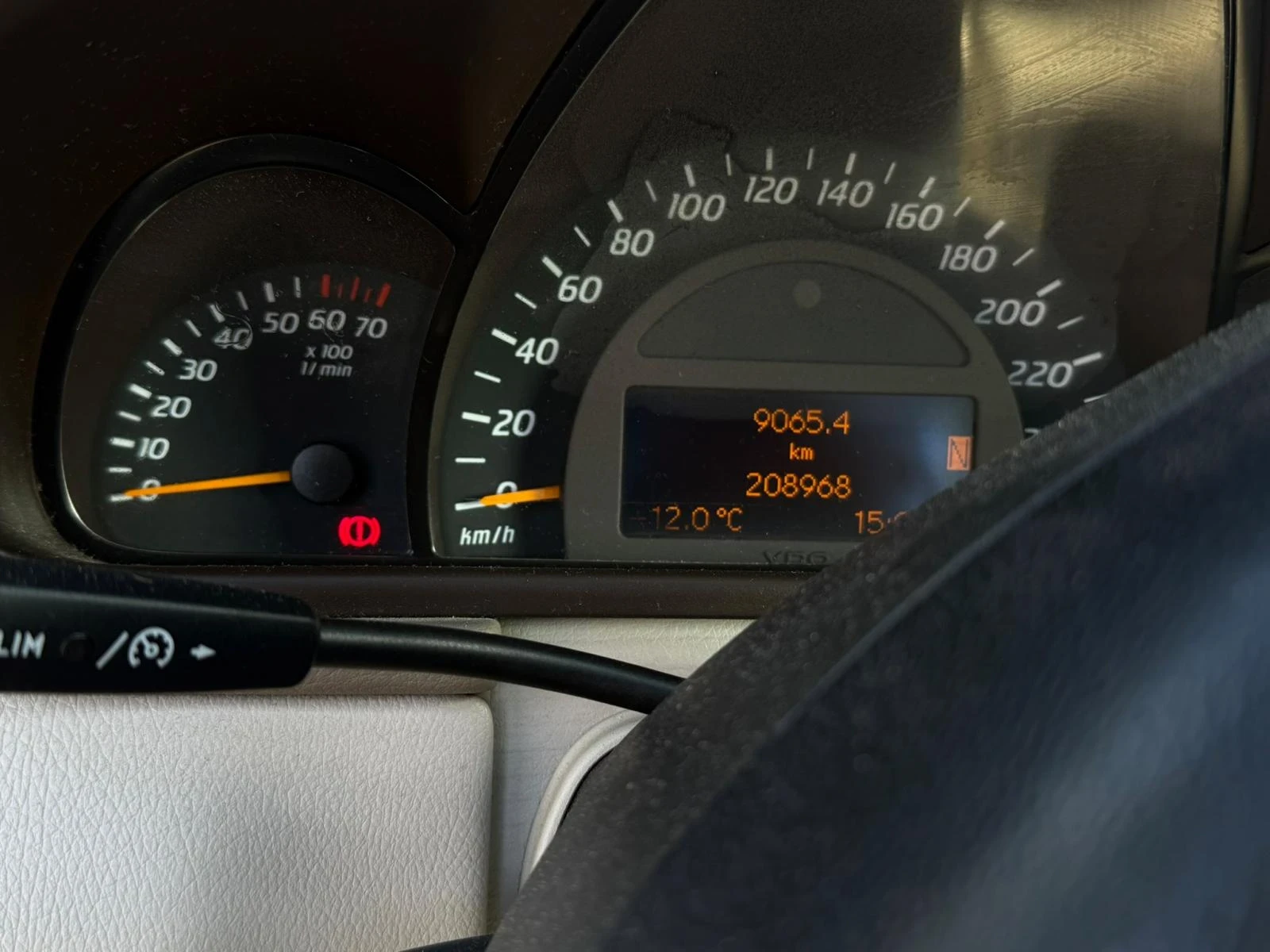 Mercedes-Benz C 200 Kompresor , снимка 5 - Автомобили и джипове - 56662274