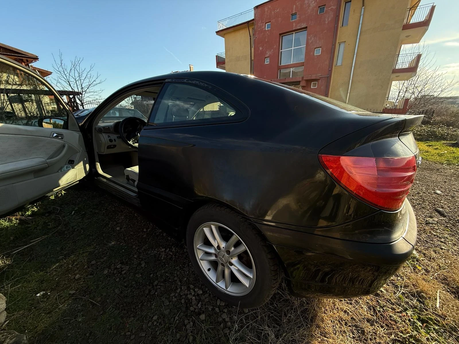 Mercedes-Benz C 200 Kompresor , снимка 3 - Автомобили и джипове - 56662274