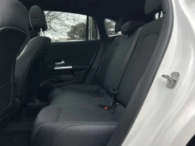 Mercedes-Benz GLA GLA 250 4MATIC, PANOROOF, NAVI, APPLE CARPLAY, AND, снимка 17