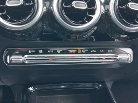 Mercedes-Benz GLA GLA 250 4MATIC, PANOROOF, NAVI, APPLE CARPLAY, AND, снимка 15