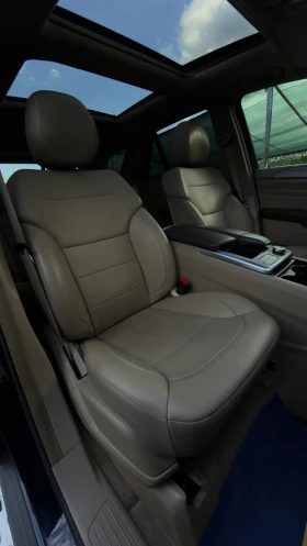 Mercedes-Benz ML 250 4-MATIC| AMG PANO| EXCLUSIVE| СОБСТВЕН ЛИЗИНГ, снимка 9