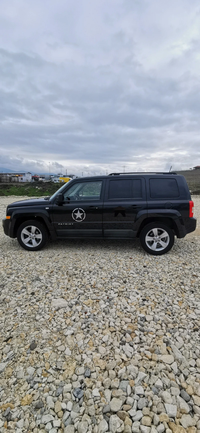 Jeep Patriot, снимка 3 - Автомобили и джипове - 47945618