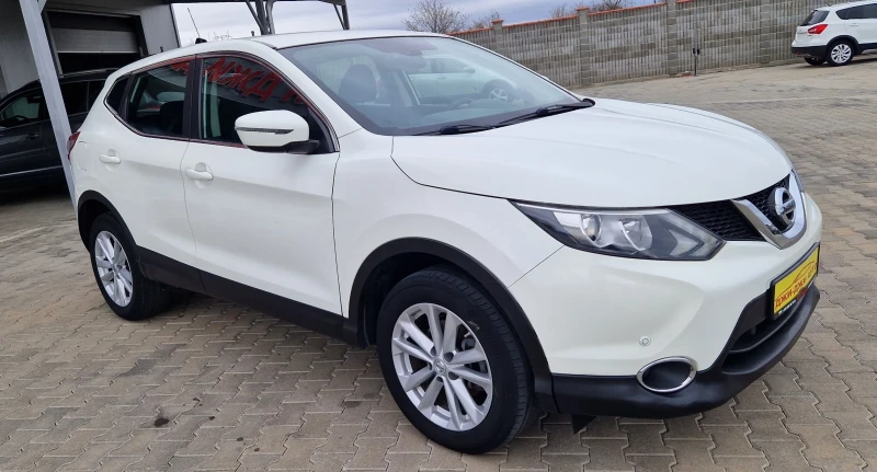 Nissan Qashqai 1.5 DCI , снимка 3 - Автомобили и джипове - 47924270