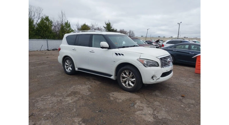 Infiniti QX80 AWD* V8* ОБДУХ* TV* ПОДГРЕВИ* KEYLESS, снимка 4 - Автомобили и джипове - 48693383