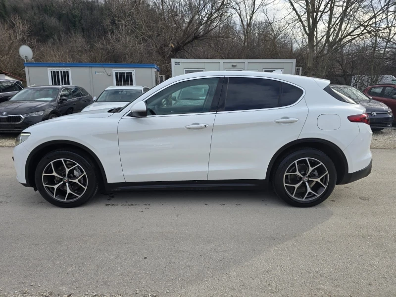 Alfa Romeo Stelvio 2.2 JTD - 190к.с. - 4X4 -  Executive, снимка 7 - Автомобили и джипове - 48895950