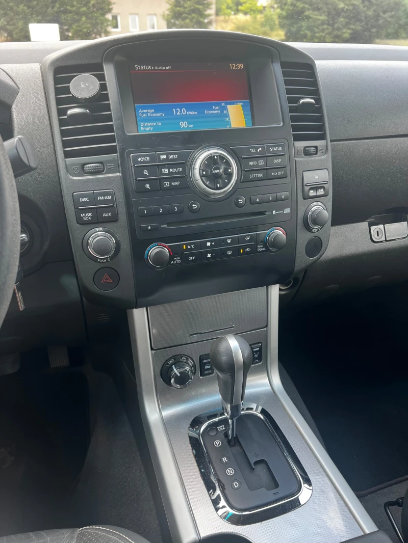 Nissan Navara 3.0 D* V6 , снимка 10 - Автомобили и джипове - 52318877