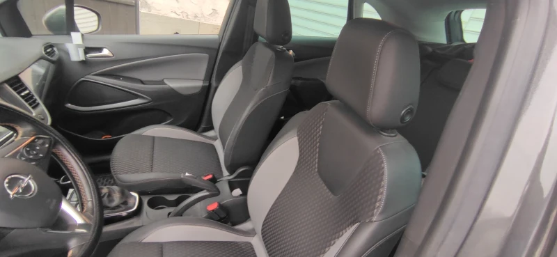 Opel Crossland X, снимка 10 - Автомобили и джипове - 52879086
