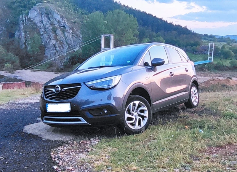 Opel Crossland X, снимка 2 - Автомобили и джипове - 52181915
