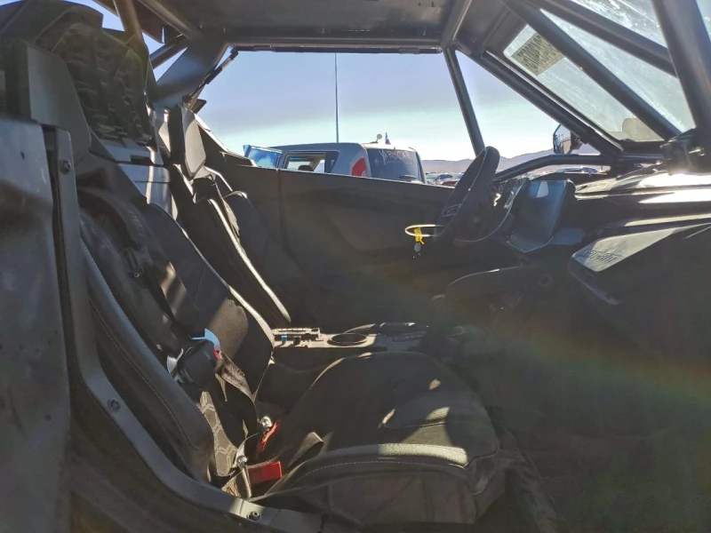 Други Друг Can-Am Maverick R Utility Vehicle, снимка 6 - Автомобили и джипове - 53358140