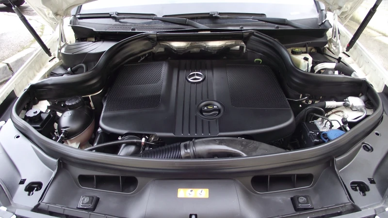Mercedes-Benz GLK 2.2.d.170.k.c.4.MATIC.NAVI., снимка 9 - Автомобили и джипове - 53559012